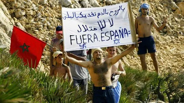 La intrahistoria de la invasión de la «estúpida islita» de Perejil: el terruño que España recuperó por EE.UU.