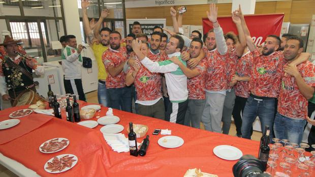 Así celebró el Guijuelo el emparejamiento con el Atlético