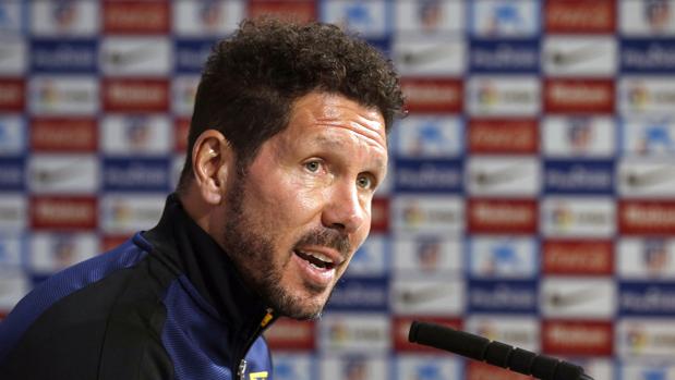 Simeone: «No creo que la gente del Atleti vea el clásico»