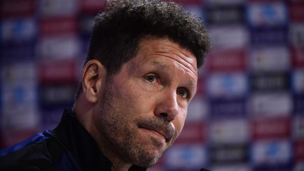 Simeone: «Me enorgullece más el empate en el Camp Nou que las tres victorias en el Bernabéu»