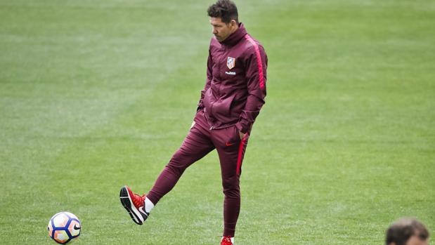 Simeone: «Continuaré si sigue lo hablado con el club»