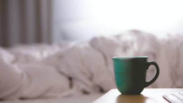 ¿Te has vuelto a levantar con resaca? Esto es lo que debes hacer para sobrevivir al día