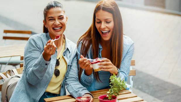 La forma de comer que puede levantarte el ánimo