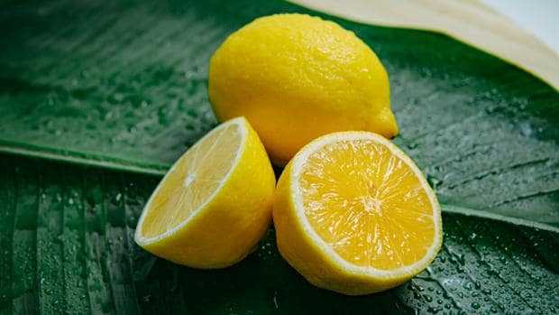 Por qué cuando olemos un limón nos sentimos más delgados
