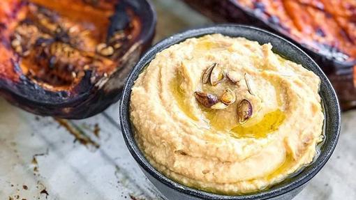 Hummus de calabaza asada.