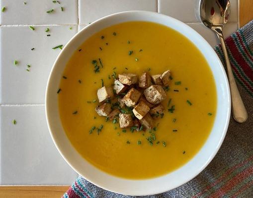 Crema de calabaza y tofu