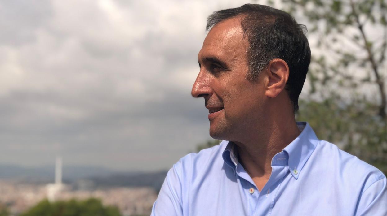 Xesco Espar, experto en alto rendimiento, formador y escritor, acaba de publicar su obra «La libreta».