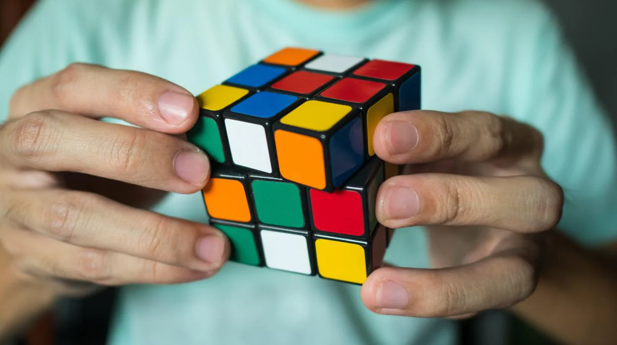 Automatización Inducir Corteza Por qué el cubo de Rubik te prepara para resolver conflictos