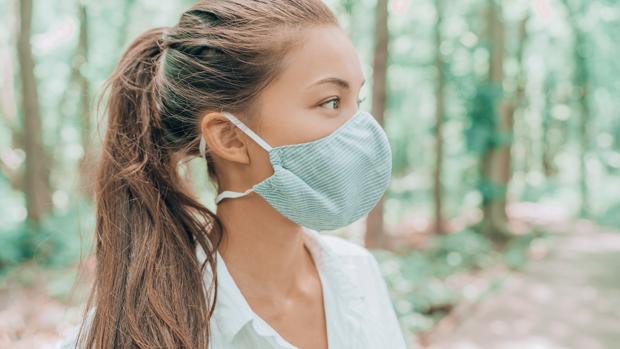 Cómo tratar el acné y los granitos que salen por la mascarilla