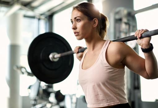 Ejercicios de fuerza: los 20 beneficios que te pierdes si solo haces cardio