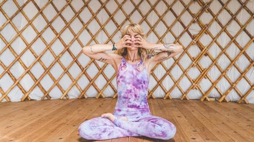 Mis posturas favoritas de Yin Yoga para estirar y relajar cuerpo 