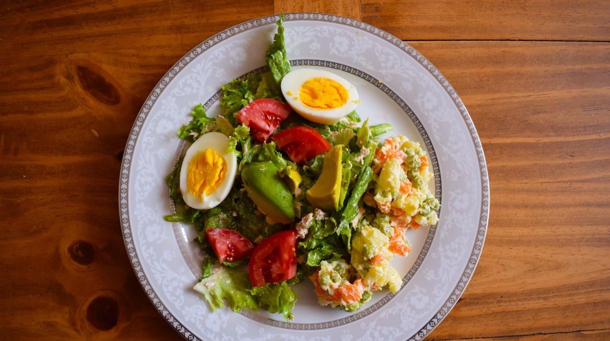 Aunque consumamos alimentos saludables debemos valorar las cantidades que realmente necesitamos.