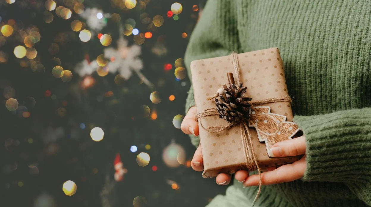 Prematuro Sanción posibilidad Por qué unas personas disfrutan cuando reciben regalos y otras cuando los  hacen