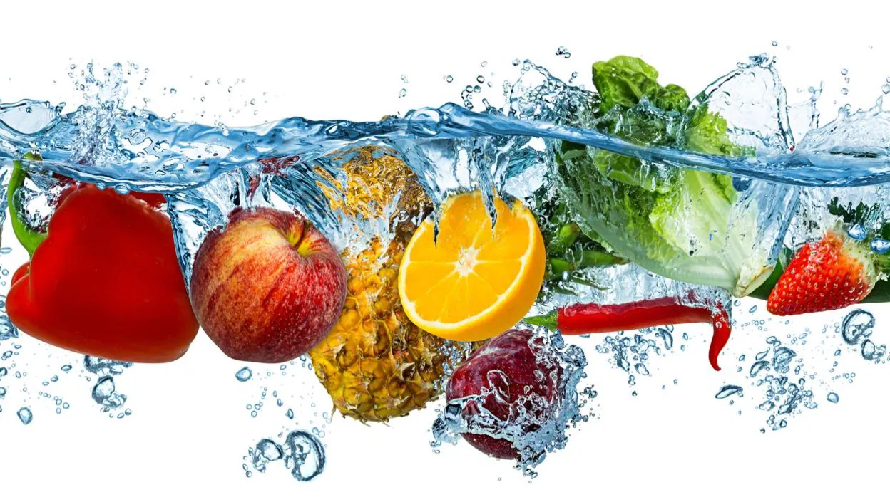 ¿Hay que lavar la fruta y la verdura antes de consumirla?