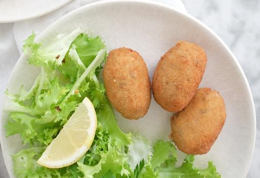 Croquetas de puerro y setas.