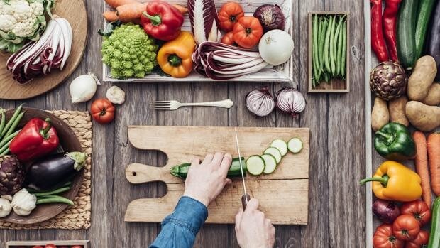Cómo iniciarse en la cocina vegetal disfrutando: sin agobios ni presiones