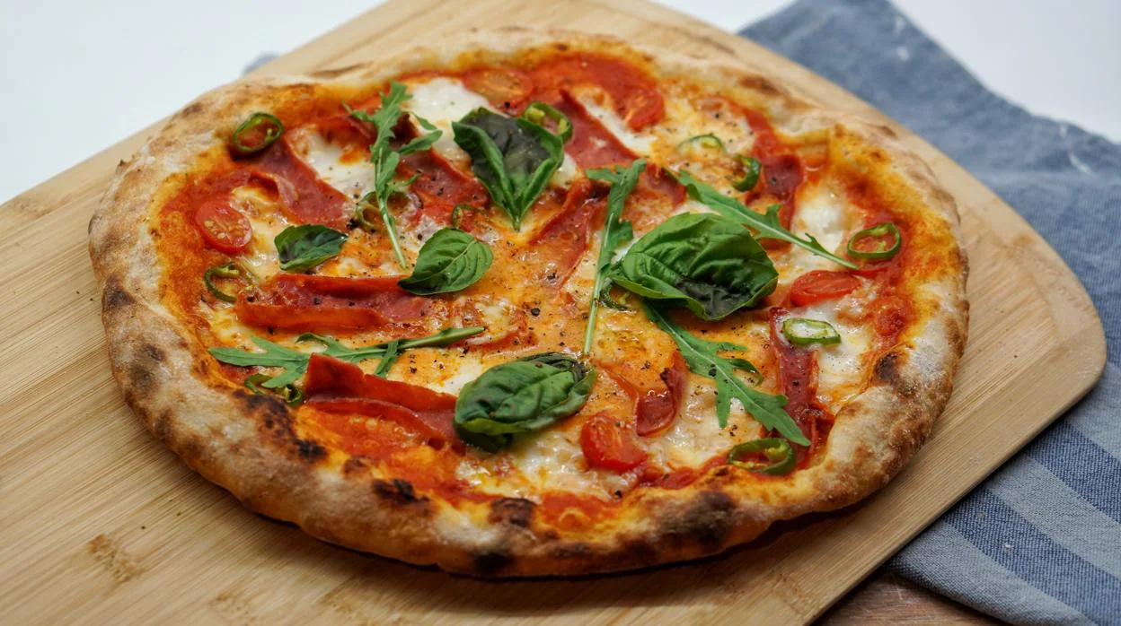 Cómo hacer una pizza saludable, paso a paso.