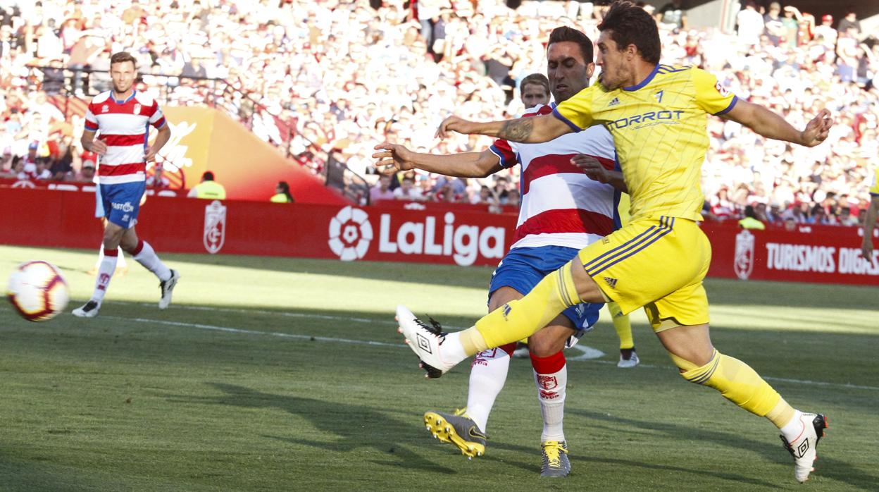 Cádiz CF y Granada se volverán a ver las caras, aunque ahora en Primera.