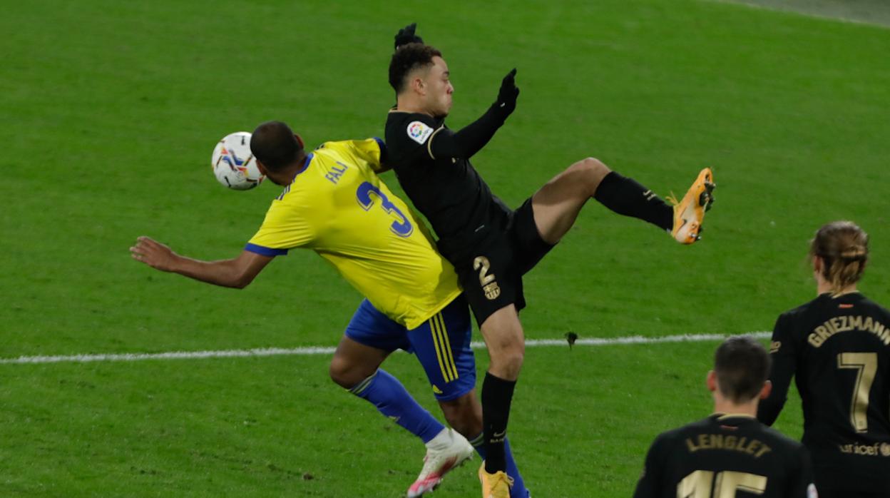 El Cádiz CF ganó al Barça en un Carranza a puerta cerrada.