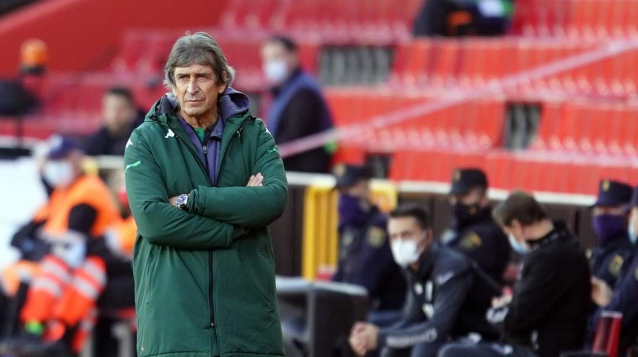 Manuel Pellegrini, entrenador del Real Betis.