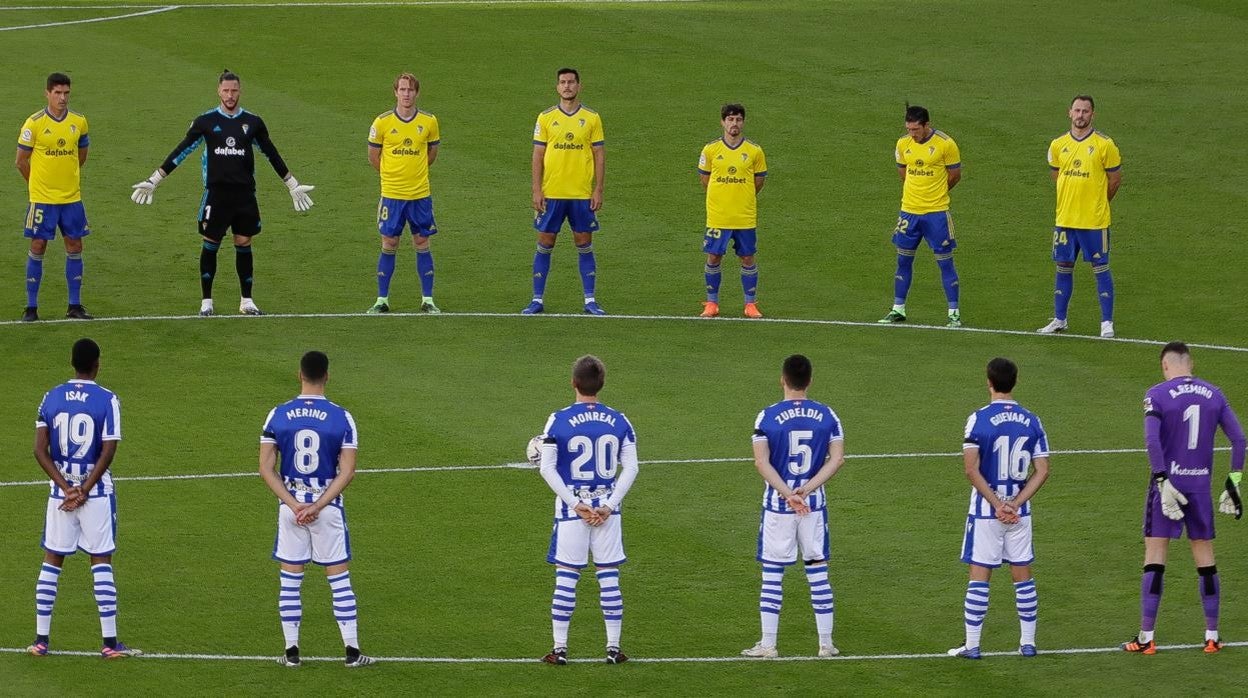 Real Sociedad y Cádiz CF se vuelven a ver las caras, ahora en San Sebastián.