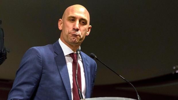 Rubiales avisa sobre la futura Liga: «O disminuyen los equipos o se cambia el formato»