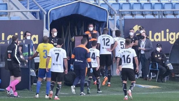Todo lo que se pudo ver en el partido del Cádiz - Valencia