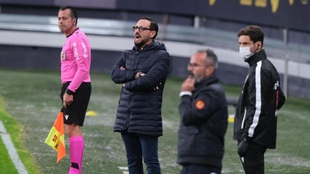 Bordalás: «El Cádiz CF es un gran equipo, con un magnífico entrenador»