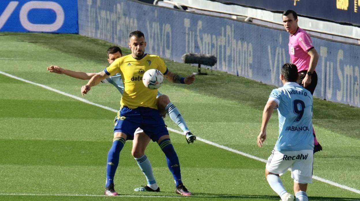 El Cádiz CF empató ante el Celta (0-0).