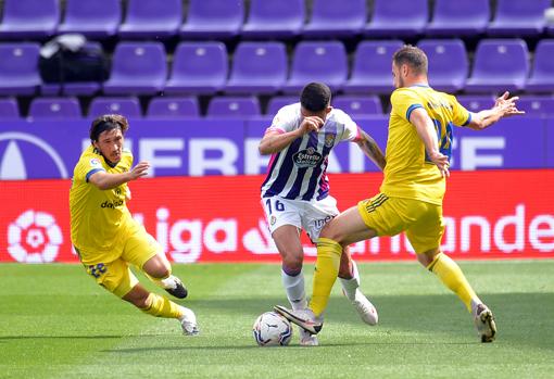 Espino no estará en Granada tras ver su quinta amarilla en valladolid.