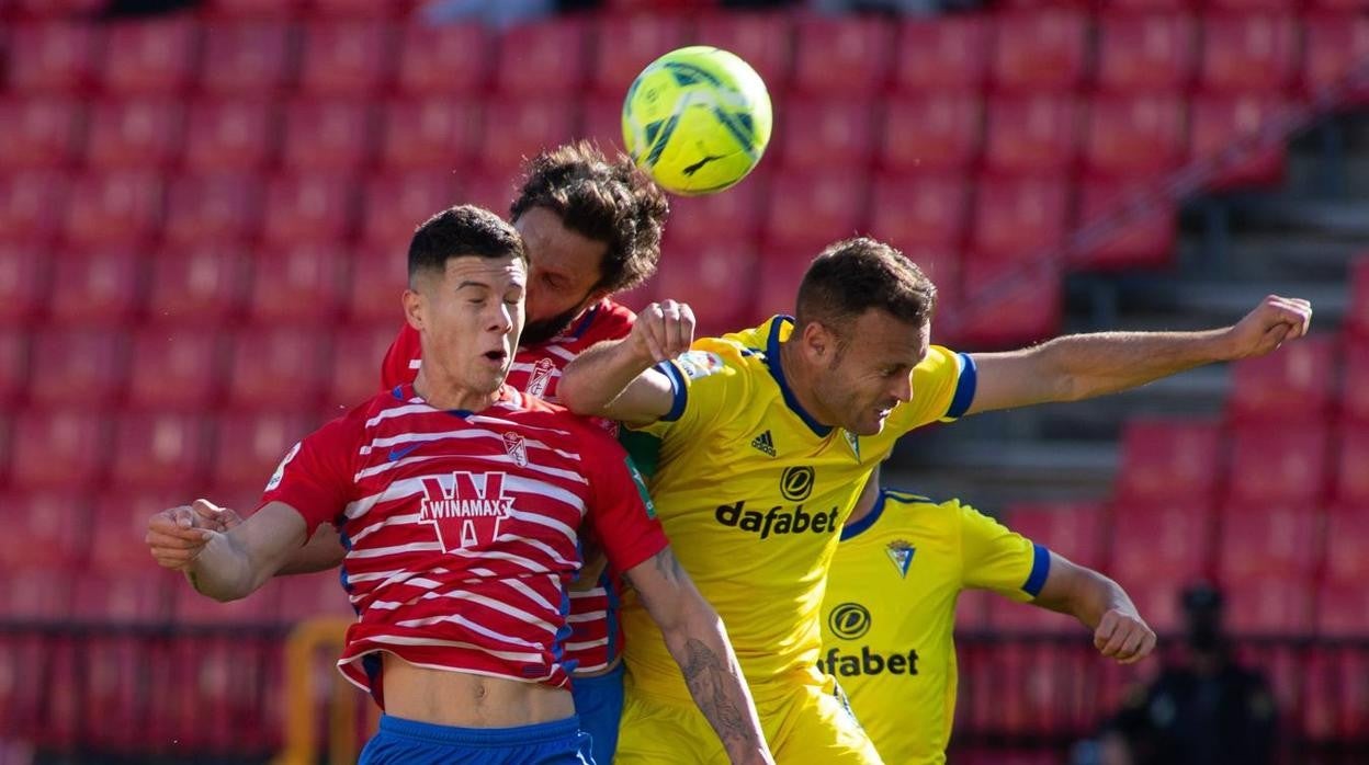 Cala en una jugada del partido ante el Granada