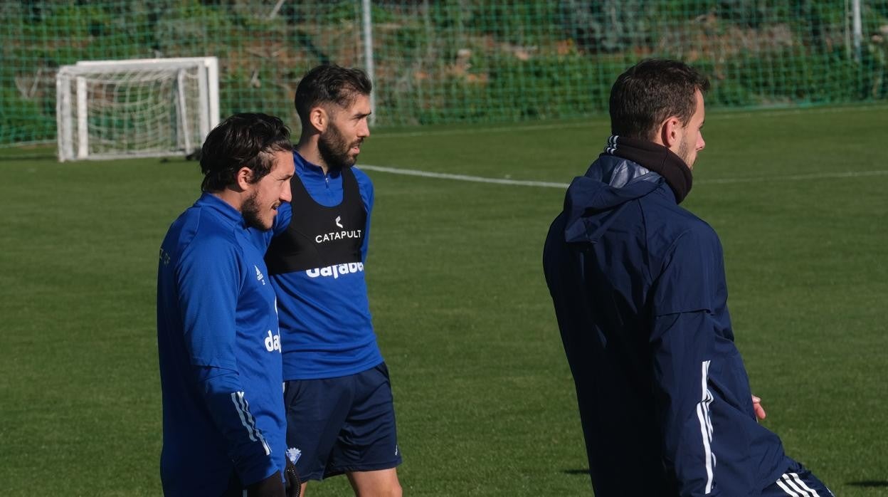 espino y perea, en un entrenamiento.