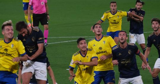 Osasuna y Cádiz CF se vuelven a ver las caras.