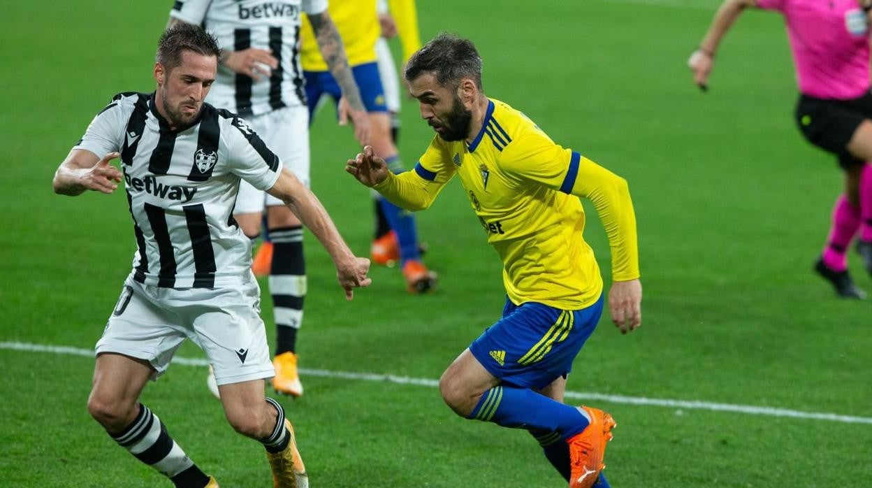 El Cádiz CF cerrará la temporada en Valencia ante el Levante.