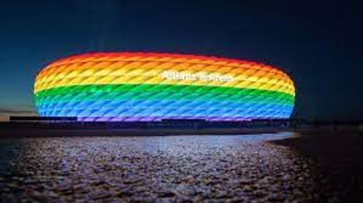 la uefa no ha permitido iluminar el allianz arena con la bandera arcoiris.