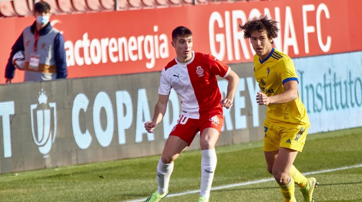 Marc Baró ha debutado con el primer equipo del Cádiz CF en competición oficial.