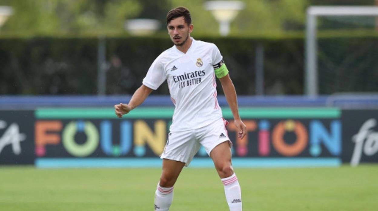 chust ha sido capitán en el castilla.