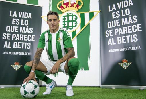 Cristian Tello ya está disponible.