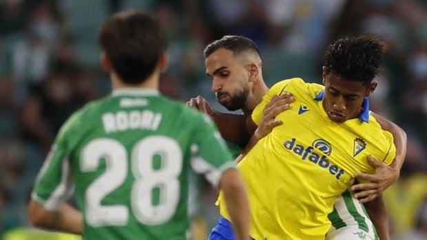 Betis - Cádiz; resumen, resultado y goles (1-1)