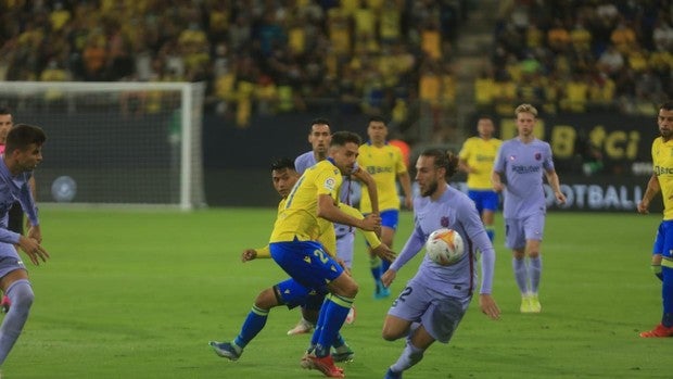 Cádiz - Barcelona; resumen y resultado (0-0)