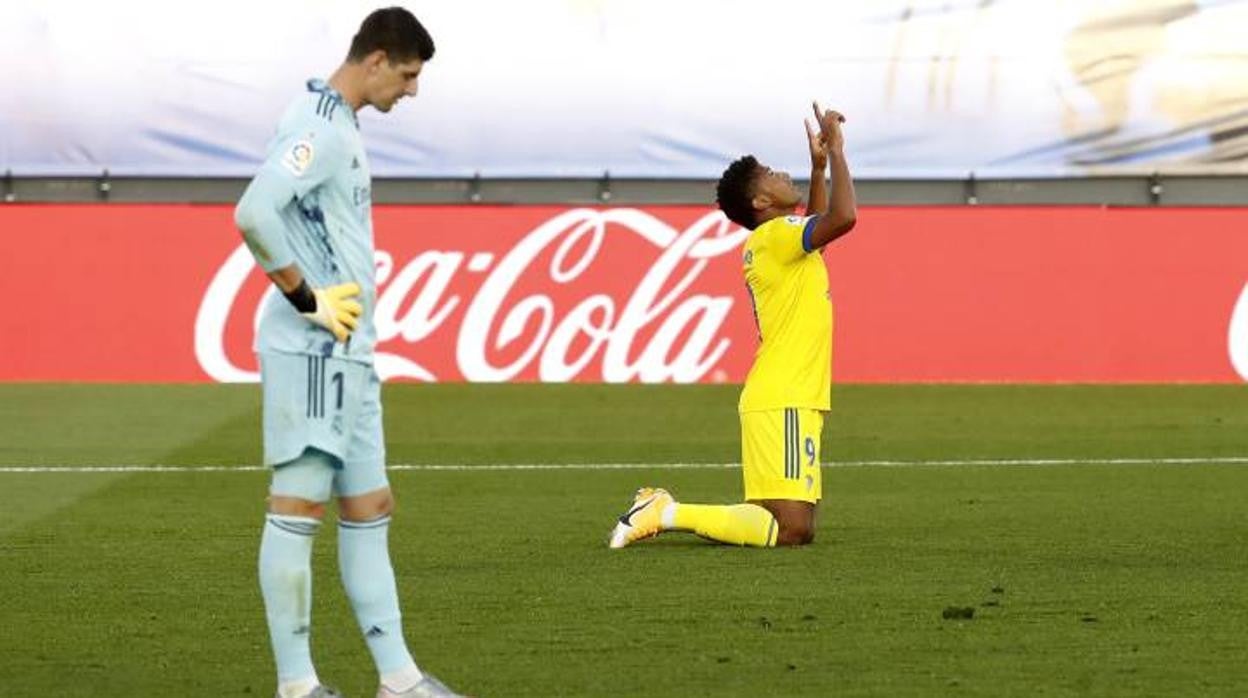 Choco Lozano celebra su gol en Valdebebas