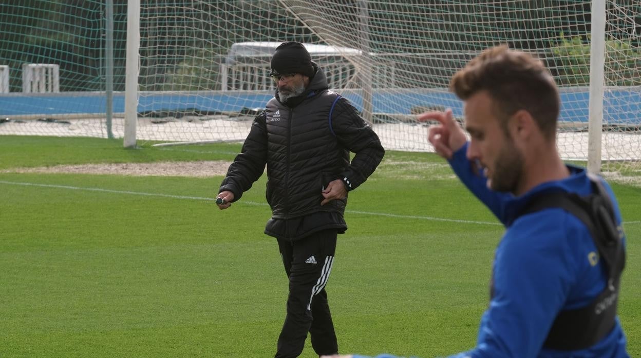 Álvaro Cervera y Juan Cala en un entrenamiento la pasada temporada.