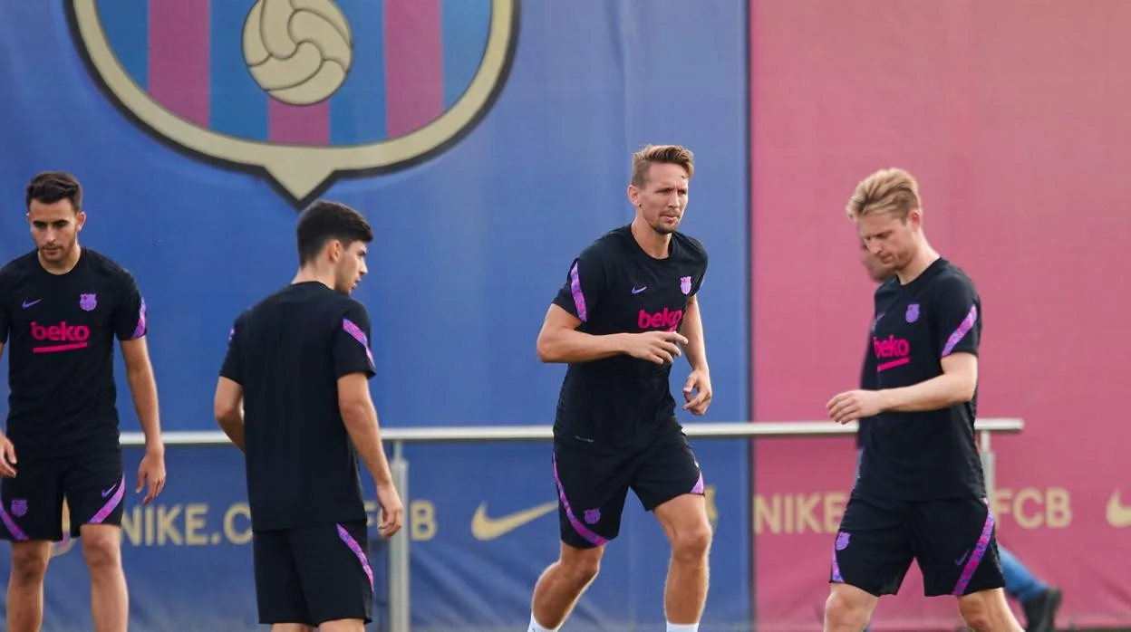 Luuk de Jong en un entrenamiento del FC Barcelona.