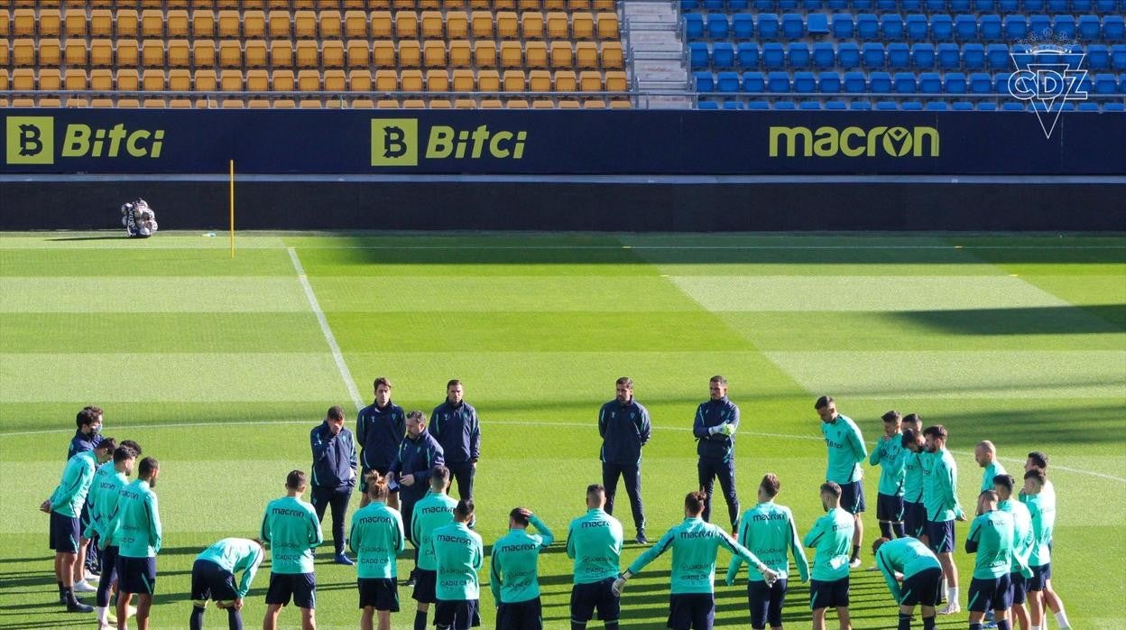 Sergio se lleva el entrenamiento al Nuevo Mirandilla