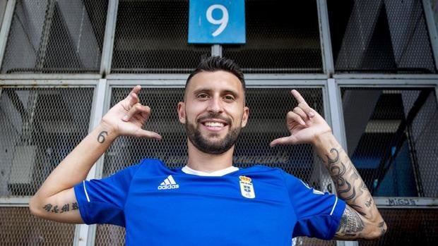 Borja Bastón declina la oferta del Cádiz CF