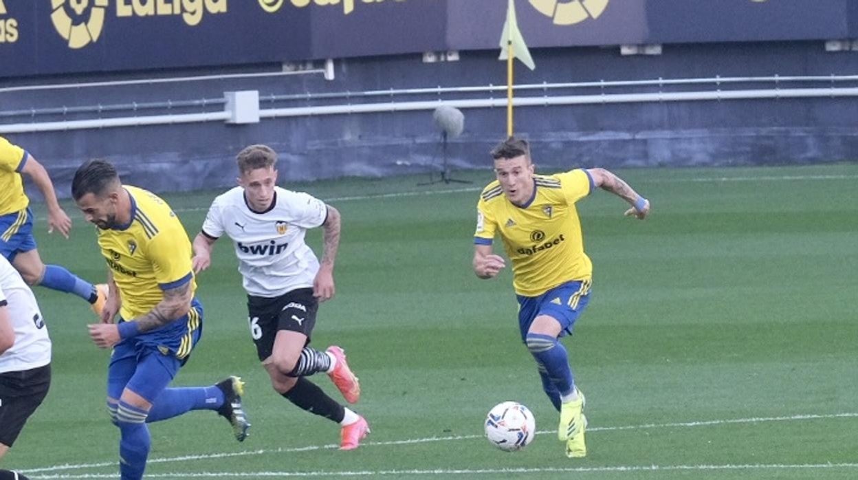 Las alineaciones del Valencia - Cádiz