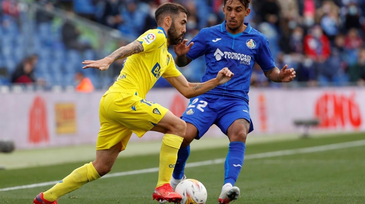 Perea en el partido de la primera vuelta disputado en el Coliseum Alfonso Pérez.