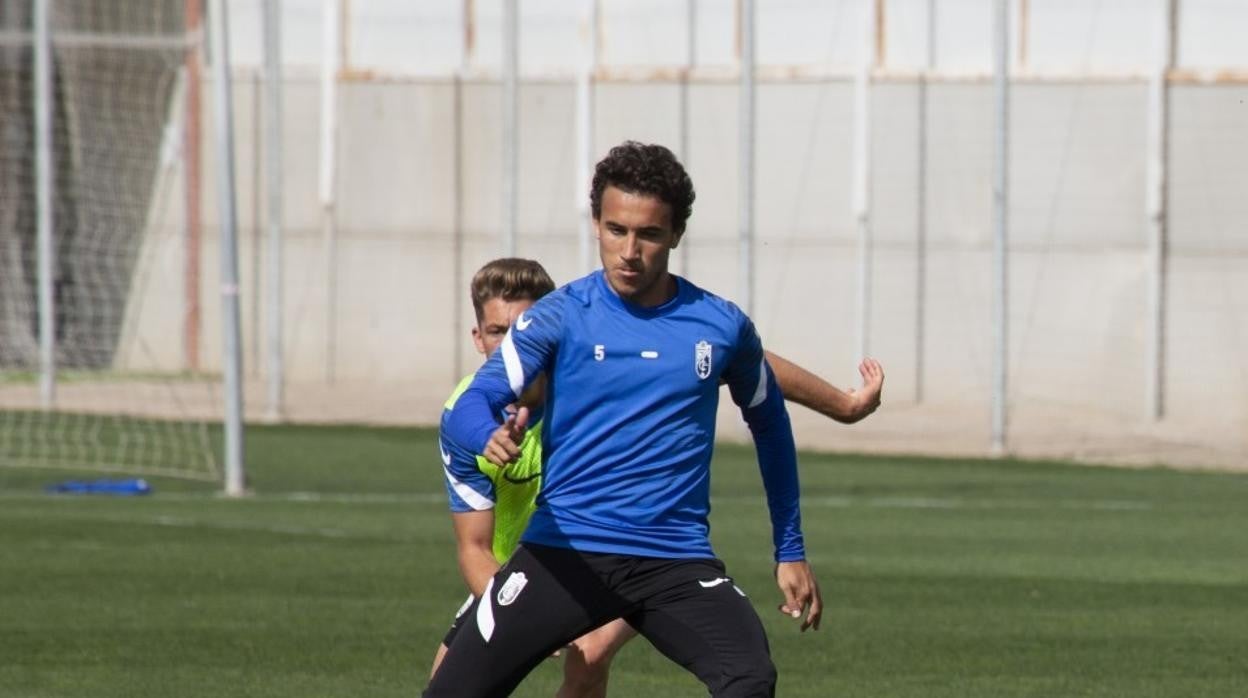 Luis Milla, en una sesión de entrenamiento