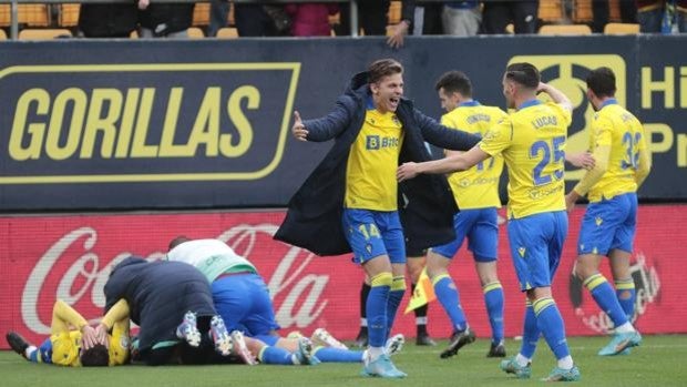 Iván Alejo no llega: los convocados del Cádiz ante el Madrid