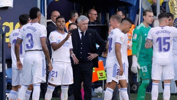 Ancelotti pasa del Cádiz